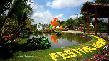 Inauguran III Festival del Coco de Ben Tre